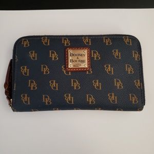 Dooney and Bourke Clutch Wallet Navy and Tan